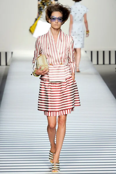 Look 20